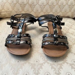 American Eagle Women’s Jewelled Sandals